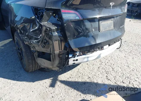 2021 Tesla Model Y Long Range Dual Motor All-Wheel Drive из США, поврежденный, VIN 5YJYGDEE2MF216935